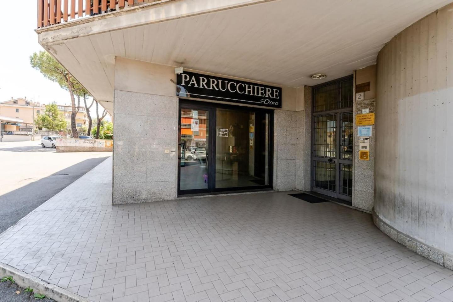 Angolo Di Climatizzatowifiparkingmetro C Lägenhet