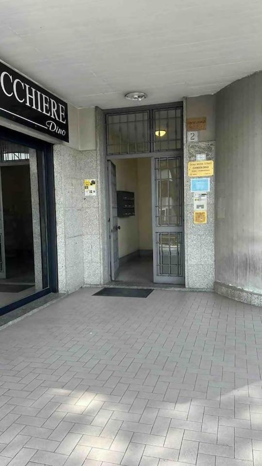Angolo Di Climatizzatowifiparkingmetro C Rom